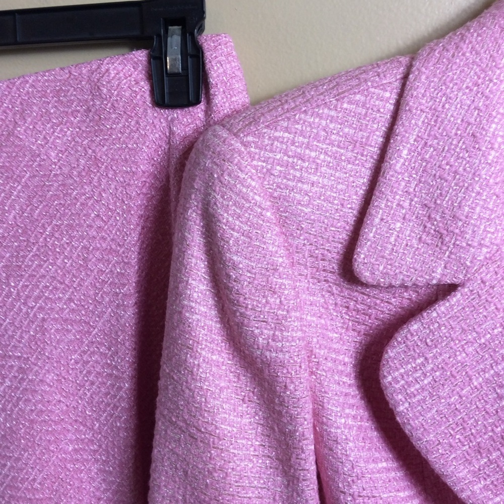 Escada vintage pink tweed skirt suit. Size 38. (6-8) - Picture 3 of 9